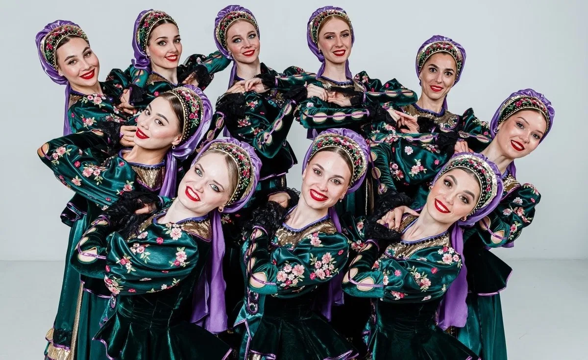 "Танцуй и веселись,Кубань!" Концерт ГКАТиП "Кубанская казачья вольница им. Н.В.Кубаря"