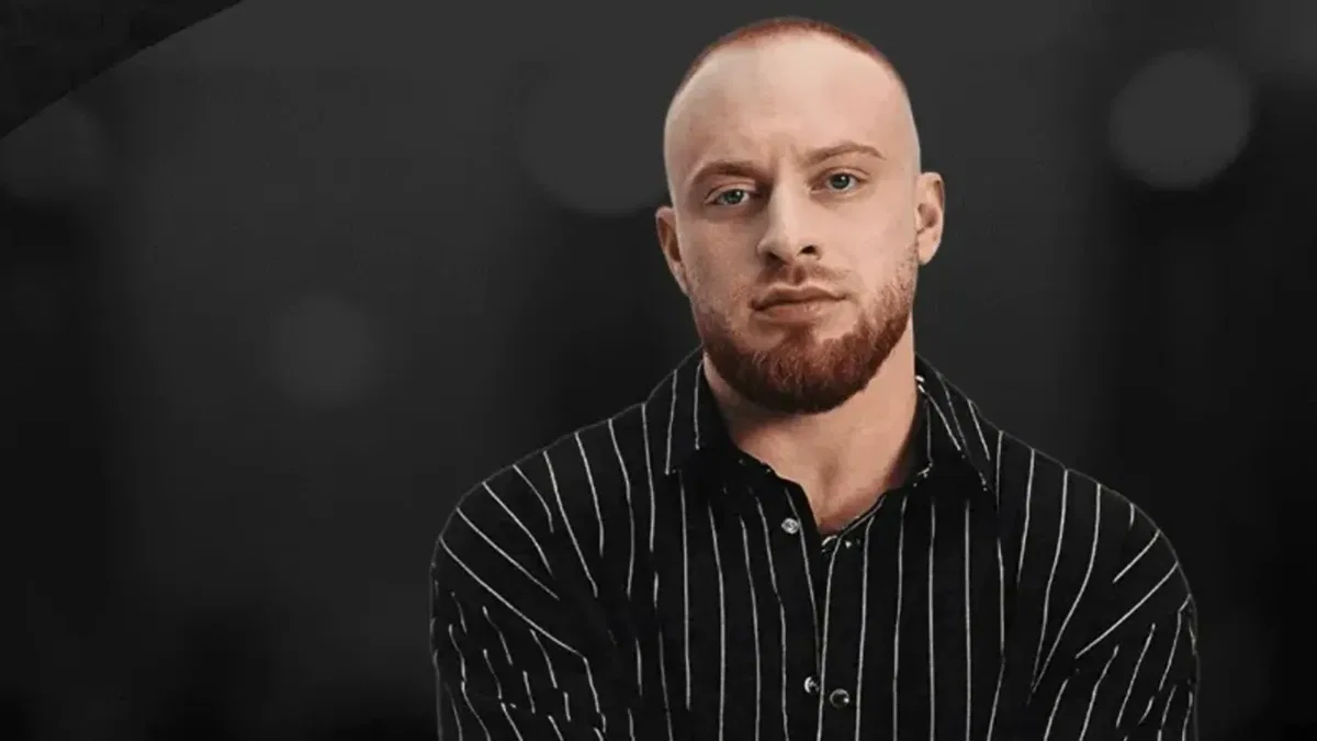 Леша Свик