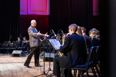 Jazzed in Siberia / Из Сибири с джазом